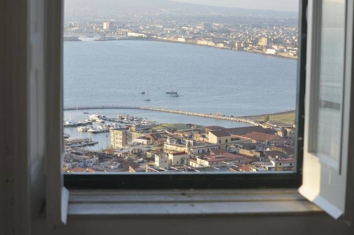 Gîte pour 2 personnes, avec vue et terrasse, animaux acceptés à Castellammare di Stabia - 4