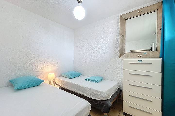 Gîte pour 4 personnes, avec terrasse dans Plage Saint Pierre Rive Droite Palavas Les Flots - 2