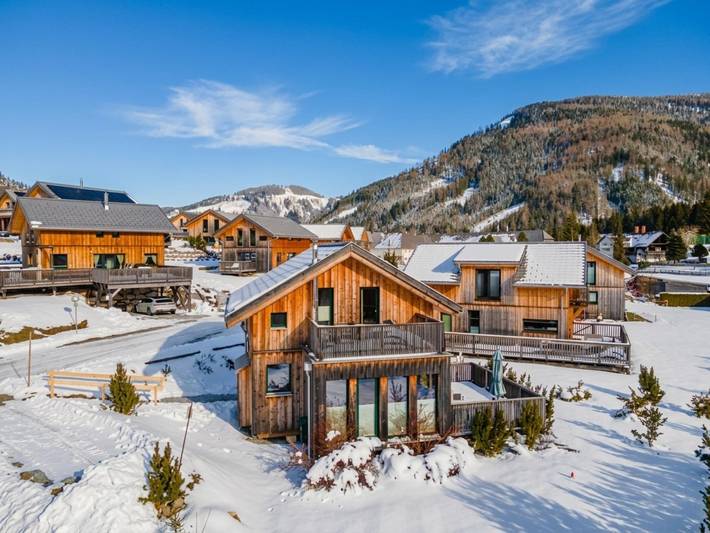 Ferienhaus für 4 Personen, mit Balkon und Terrasse sowie Garten und Sauna in Hohentauern