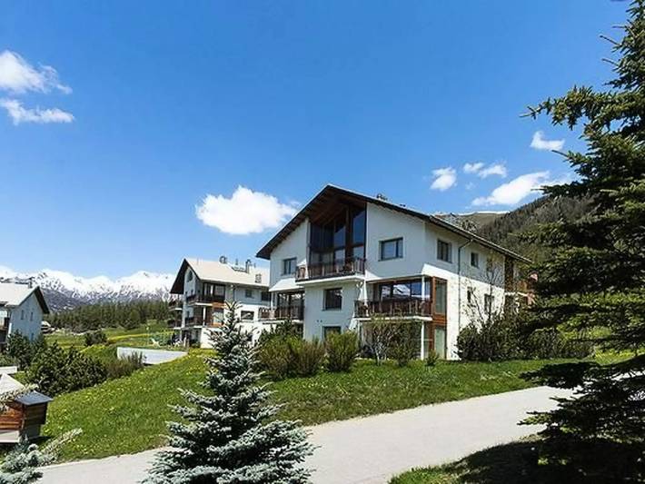 Ferienwohnung für 2 Personen, mit Terrasse und Garten in Pontresina - 2