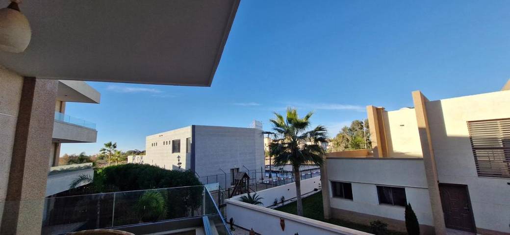 Gîte pour 6 personnes, avec piscine ainsi que terrasse et vue dans Madagh - 3