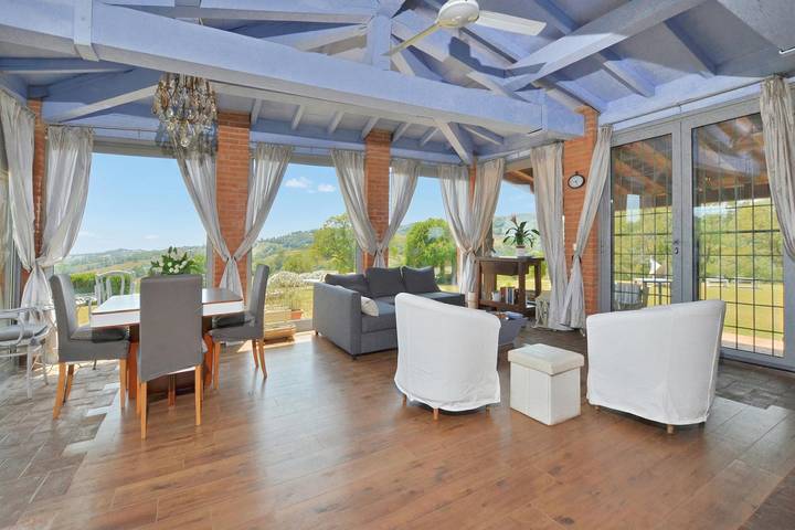 Villa pour 6 personnes, avec terrasse et piscine en Toscane - 3
