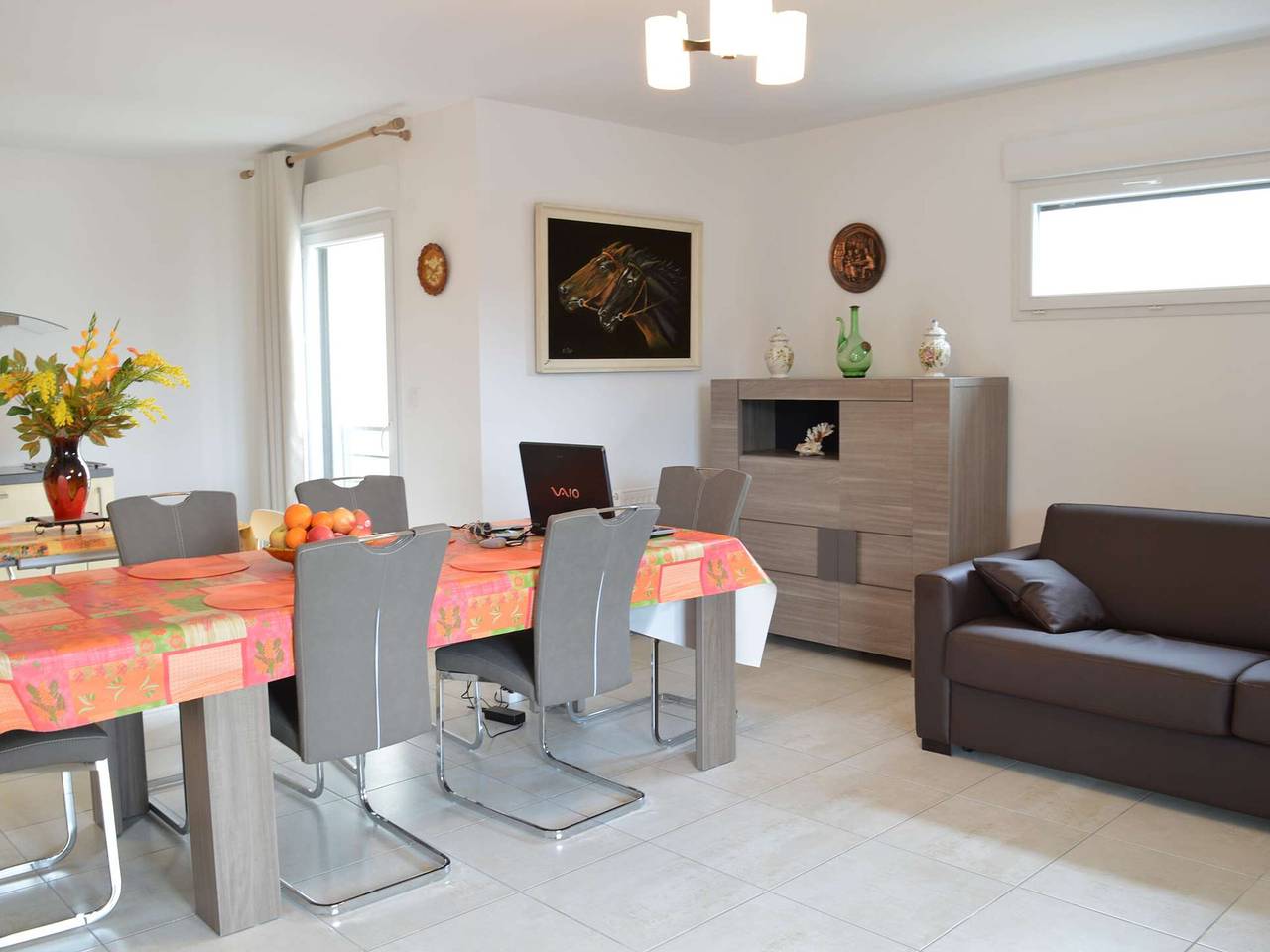 Appartement entier, Appt Confort 3 Pièces avec Terrasse et Piscine à Saint-Raphaël in Saint-Raphaël, Côte méditerranéenne (France)