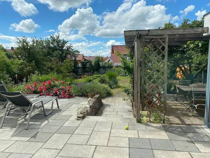 Ferienwohnung für 4 Personen, mit Terrasse und Garten