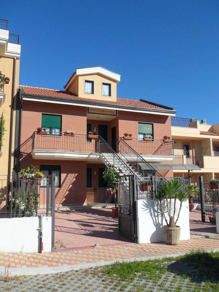 Gîte pour 8 personnes, avec Balcon ainsi que Jardin et Vue à Manfredonia