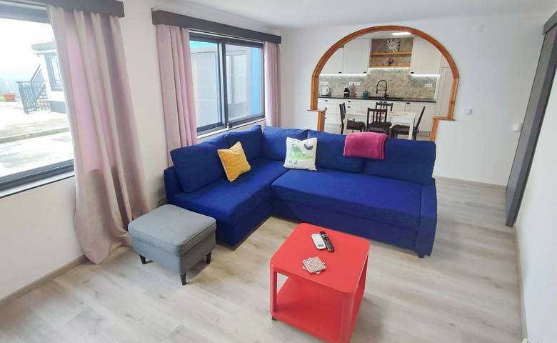 Gîte pour 4 personnes, avec jardin à Ponta Delgada - 2