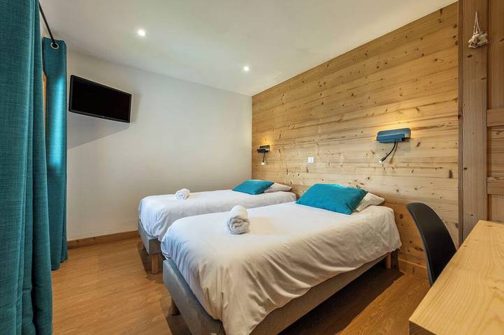 Chalet 4* Face Nord Cyrelia -La Plagne Les Coches- 15 people - Skis on feet in Bellentre, La Plagne-Tarentaise