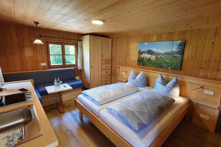 Landhaus für 2 Personen, mit Garten am Schliersee - 2