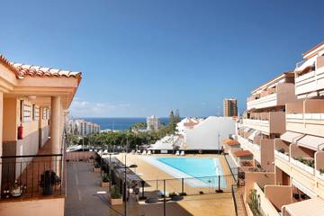 Apartment for 2 People in Playa de los Cristianos, Arona, Photo 1