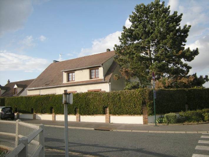 Cottage pour 2 personnes, avec jardin dans Aeroport Paris Beauvais
