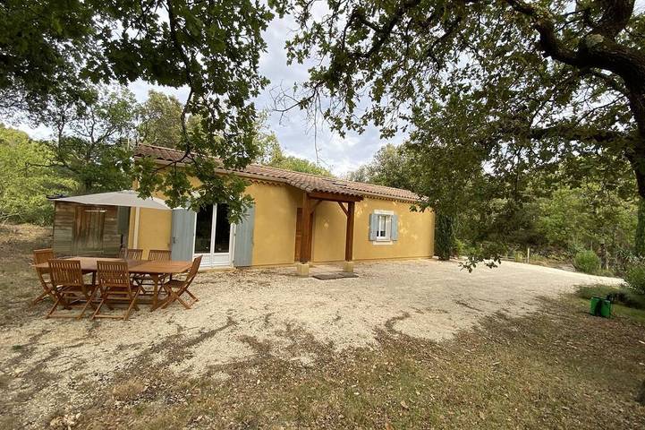 Villa pour 8 personnes, avec piscine et jardin - 1