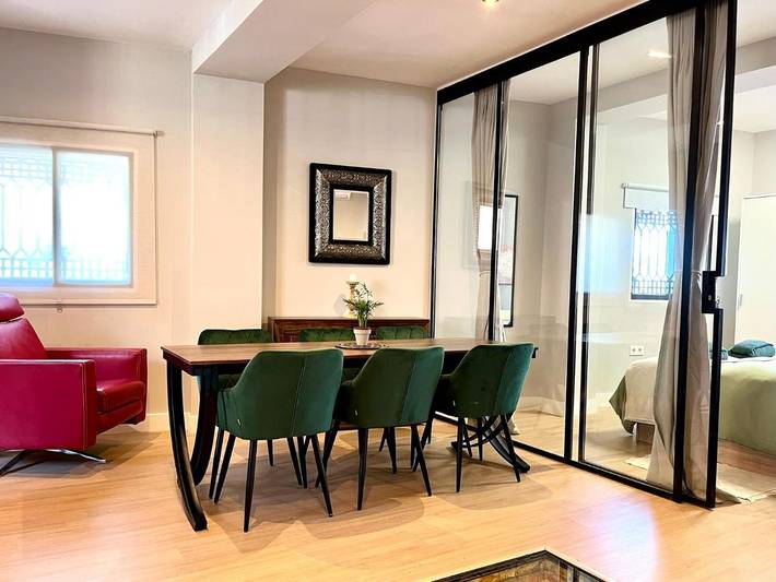 Gîte pour 4 personnes, avec terrasse et vue, adapté aux familles à Bétera - 2