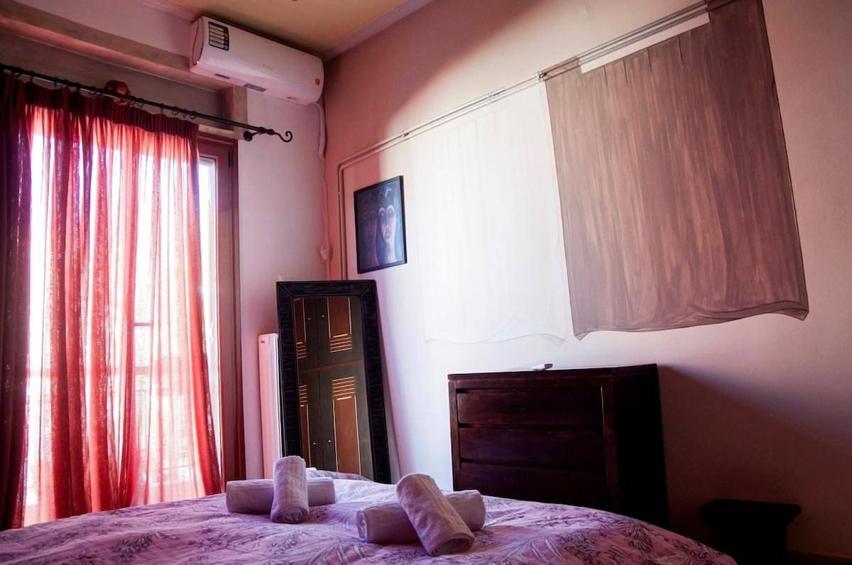 Ganze Wohnung, Quiet apartment, on the first floor in Athen, Süd-Athen