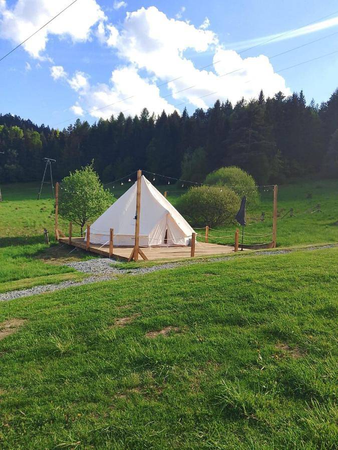 Glamping-Dimbo in Krynica-Zdrój, Karpaty (Polska)