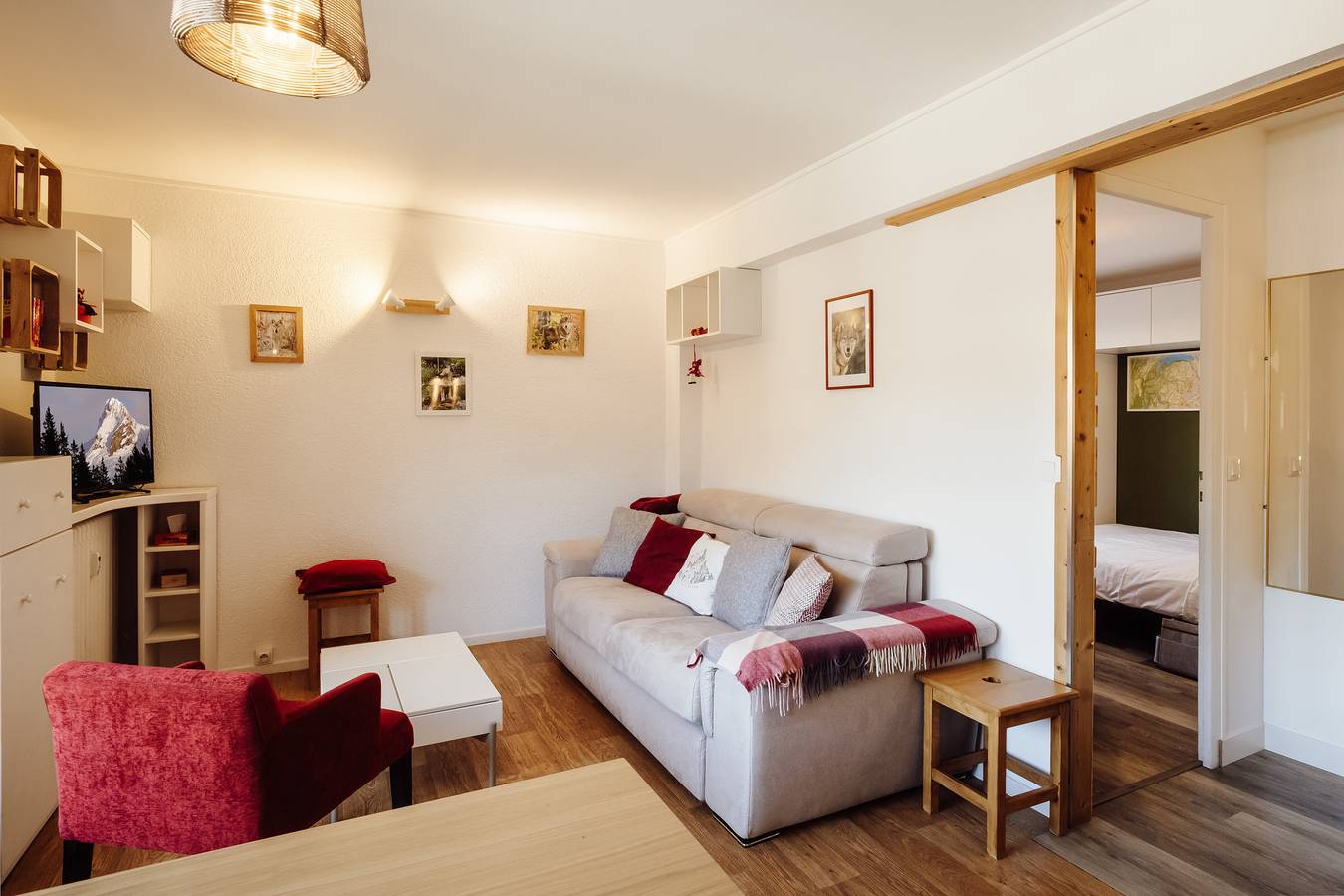 Ganze Ferienwohnung, Heart of the resort, 6 guests, shops nearby, not far from the slopes - Esbl11 in La Clusaz, Annecy und Umgebung