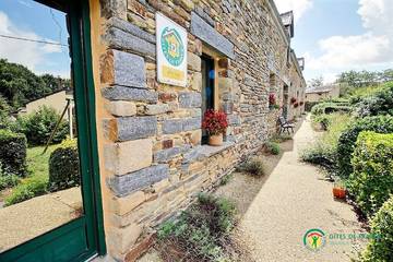 Gîte pour 5 personnes, avec terrasse et jardin, animaux acceptés à Carentoir