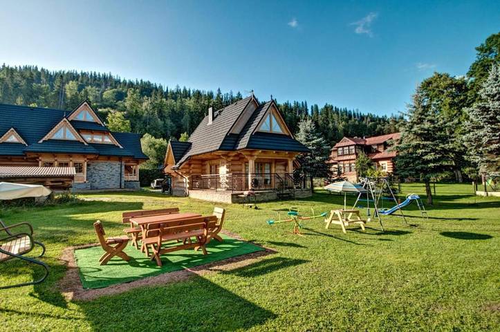 Location de vacances pour 8 personnes, avec Terrasse ainsi que Jardin et Vue à Poronin - 2