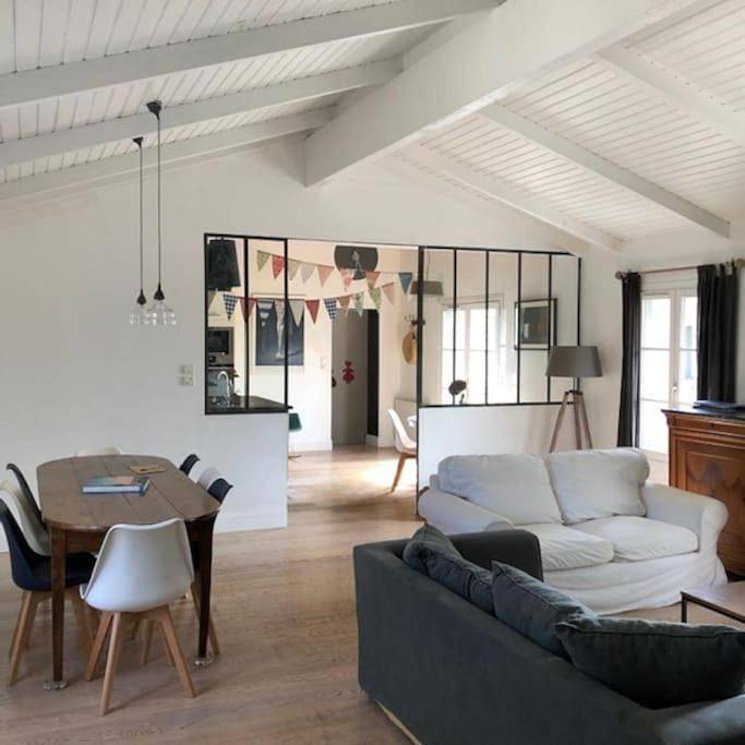 Five-Bedroom House in Saint-Hilaire-la-Forêt, Vendée