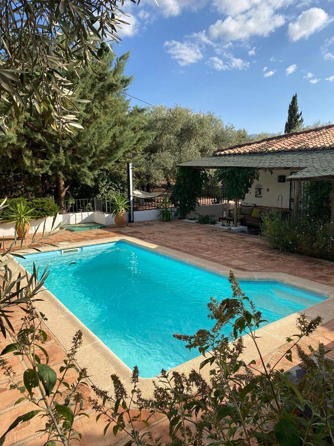 Casa rural para 6 personas, con vistas además de piscina y jardín en Villanueva del Trabuco - 3