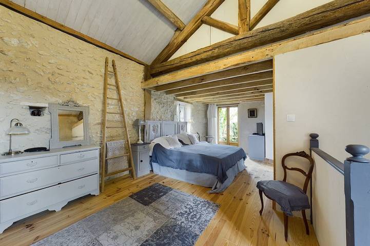 Location de vacances pour 7 personnes, avec jardin à Festalemps - 2