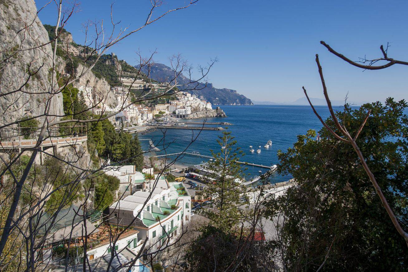 Ganze Wohnung, Ferienwohnung für 6 Personen mit Balkon/Terrasse in Amalfi, Amalfiküste
