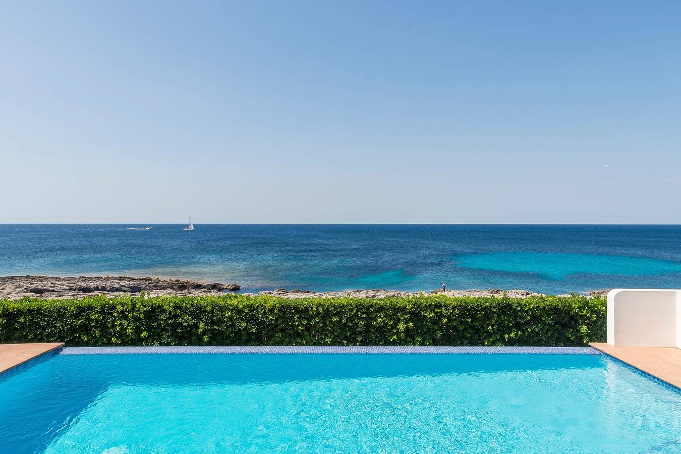 Villa 'Arcola' con vistas al mar, Wi-Fi y aire acondicionado in Torret de Baix, Sant Lluís