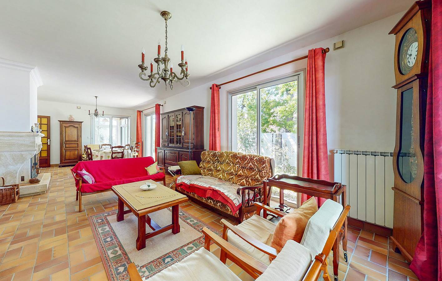 Appartement confortable près de la plage de La Grande Conche avec parking et jardin in Royan, Côte de Beauté