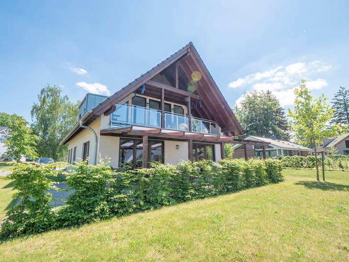 Ferienwohnung für 4 Personen, mit Balkon und Garten sowie Seeblick in Lenz - 2