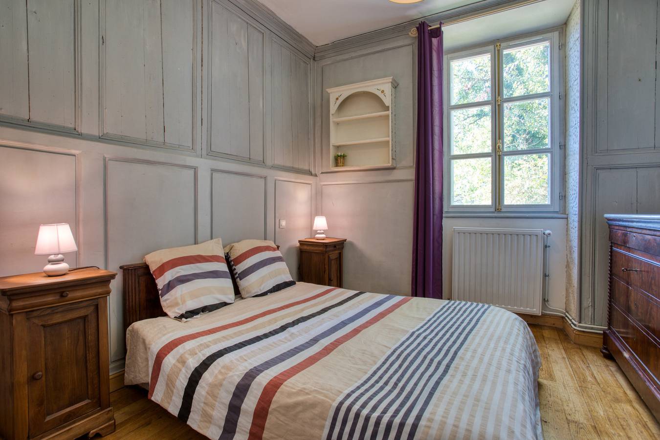 La Petite Cour – Maison spacieuse avec piscine partagée au cœur du Périgord in Mayac, Périgord Blanc