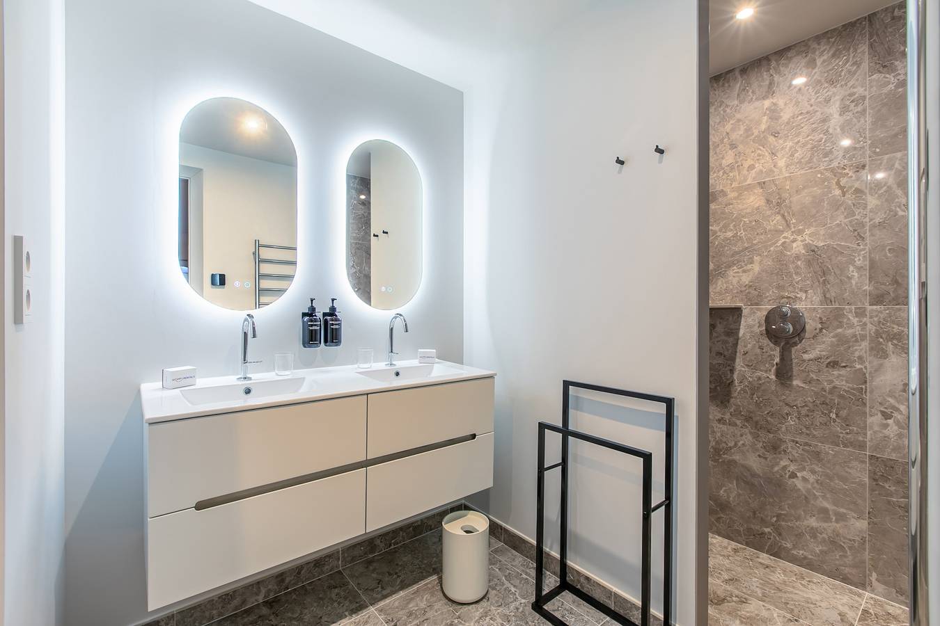 Apartamento entero, Domaine De Cocagne N3 + Studio N6 in Cagnes-sur-Mer, Costa mediterránea (Francia)