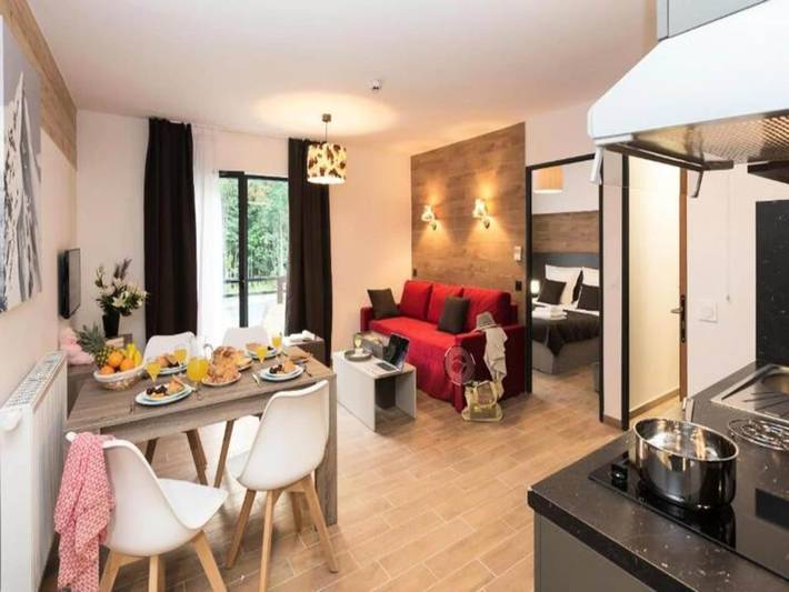 Gîte pour 6 personnes, avec piscine et sauna, animaux acceptés dans Mer de Glace - 4
