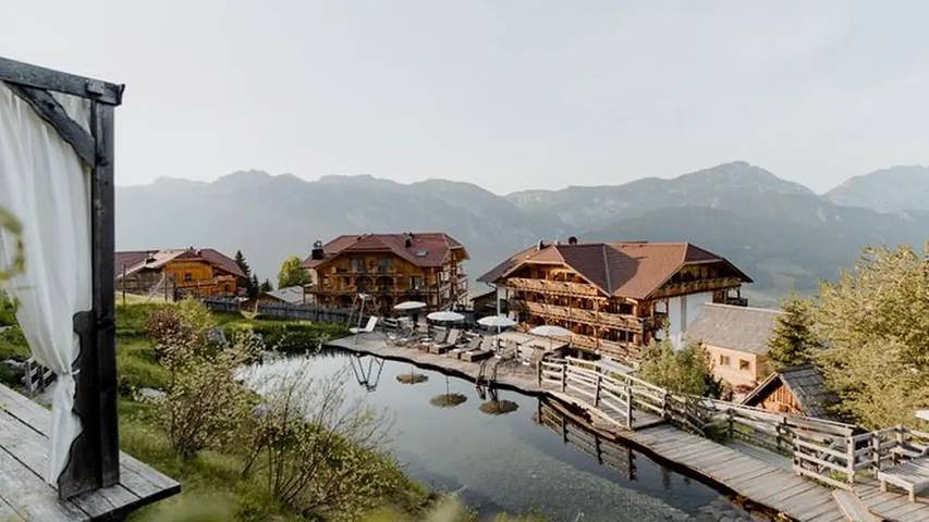 Zimmer für 3 Personen, mit Whirlpool und Pool sowie Garten und Sauna in Haus