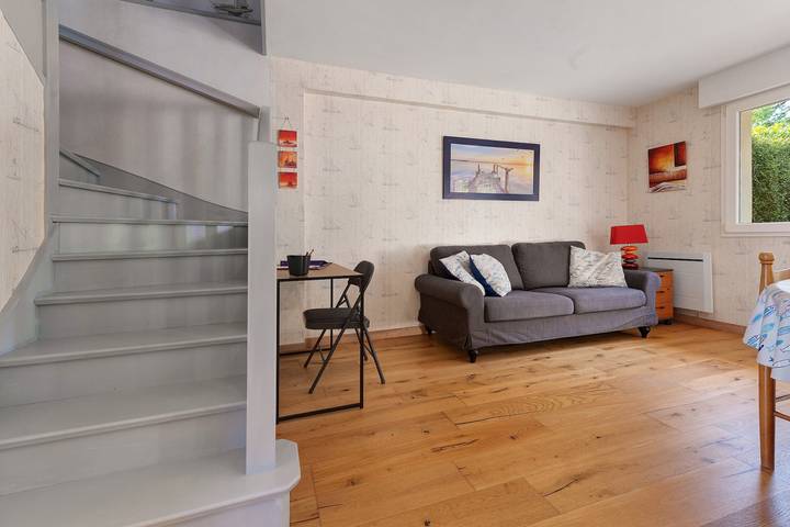 Vakantiehuis 'La Petite Maison Jaune' met terras, tuin op Île-aux-Moines
