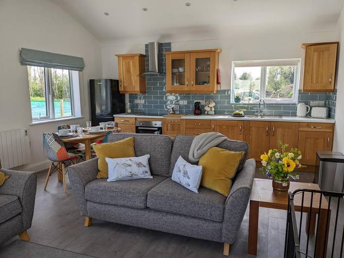 Holiday rental for 4 people, with hot tub and garden in County Fermanagh