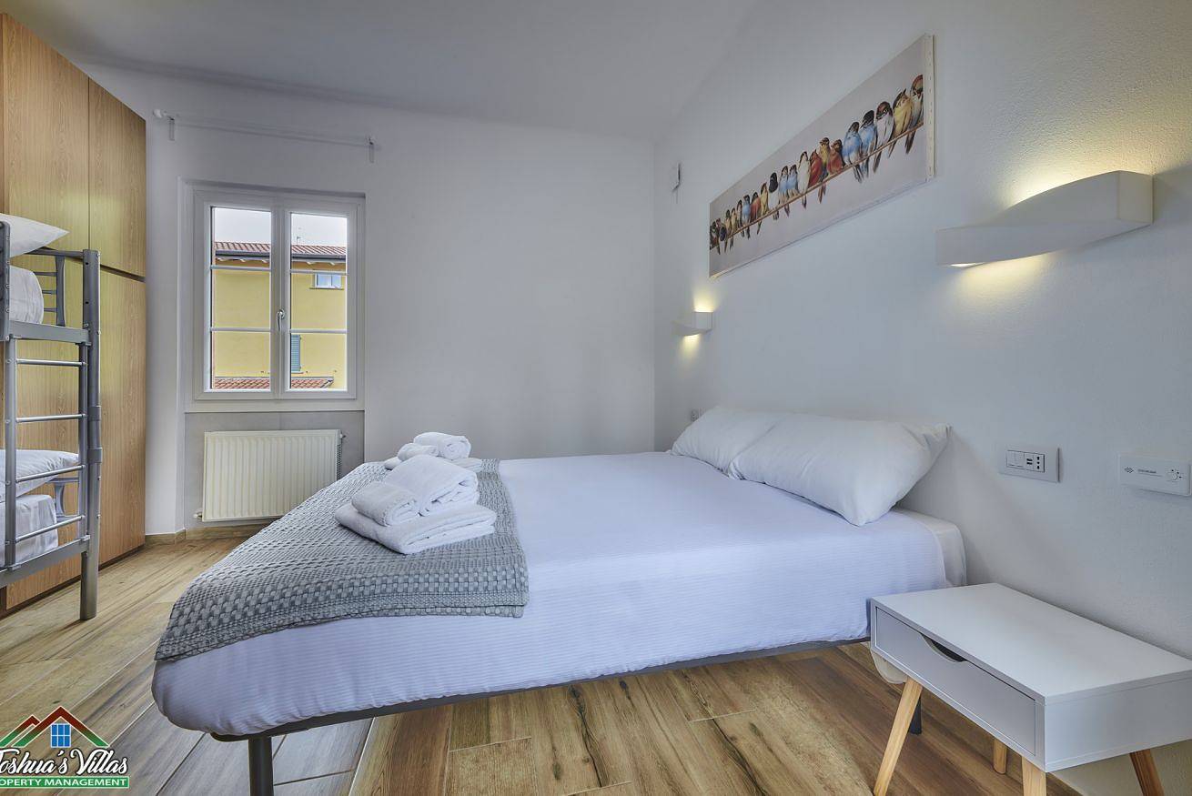 Ganze Wohnung, Ferienwohnung für 8 Personen mit Pool in Lierna, Comer See