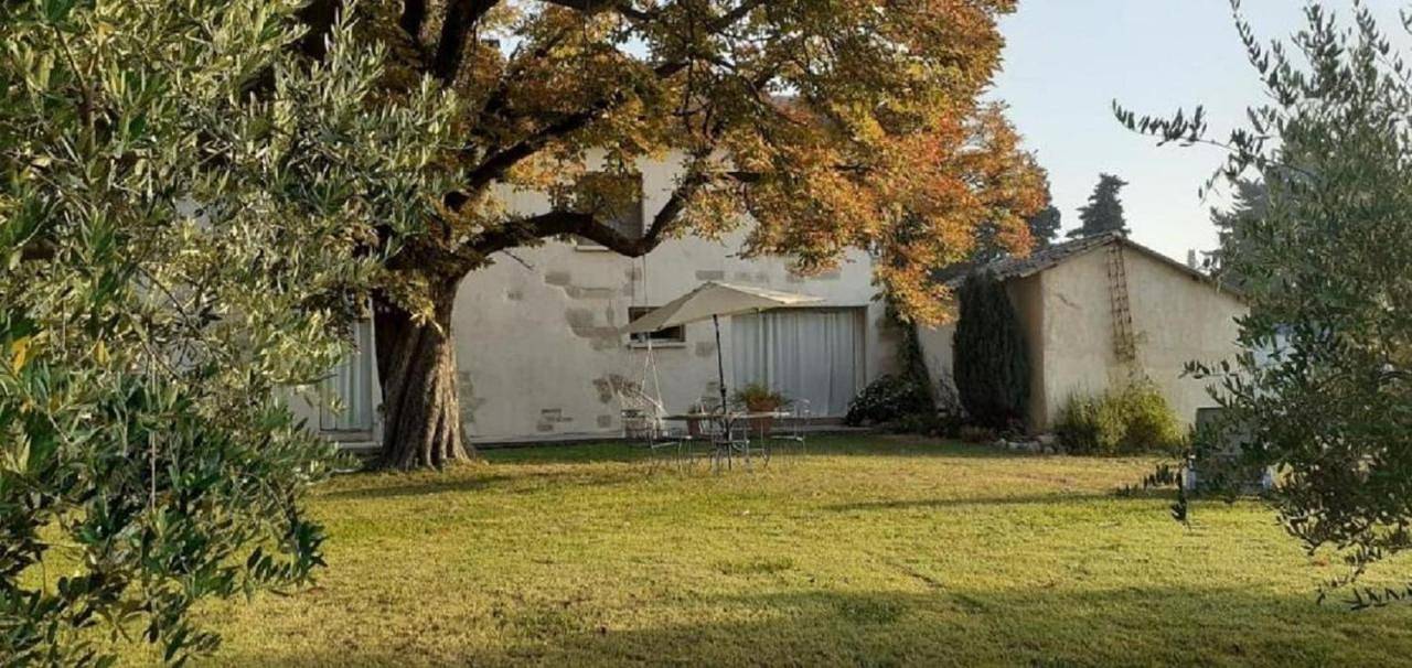 Le petit mas en provence avec piscine in Barbentane, Région d'Arles