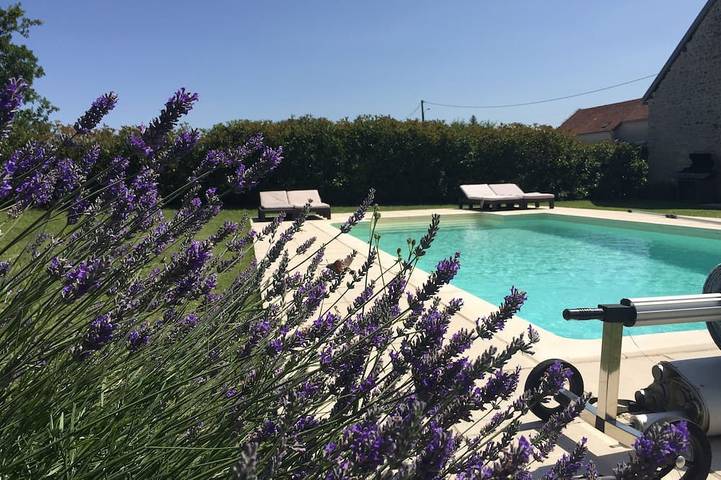 Gîte pour 6 personnes, avec jardin et terrasse, animaux acceptés dans Gardefort