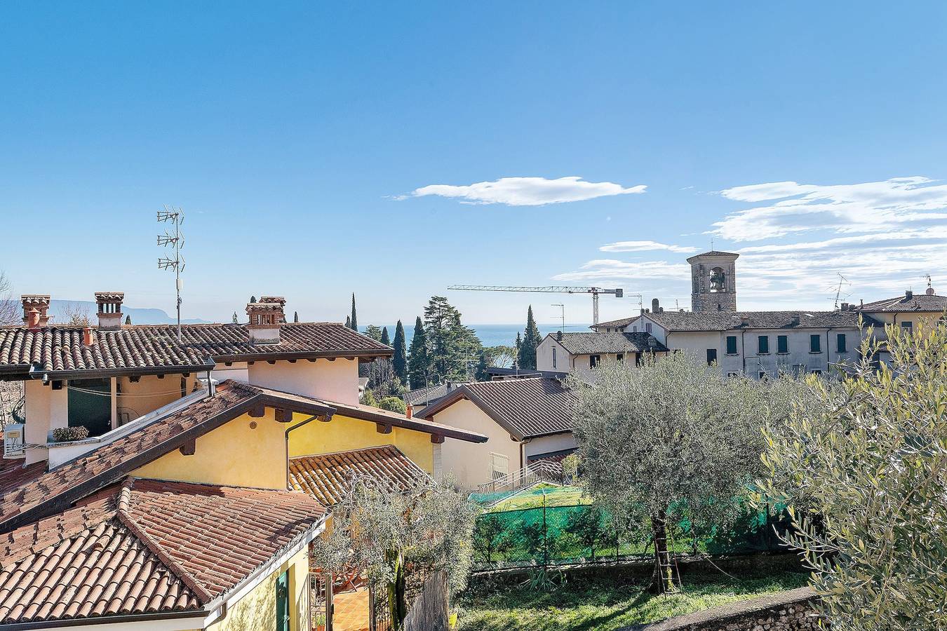 Ganze Wohnung, Apartment 'Casa Vista Lago Toscolano Maderno' mit Seeblick, Balkon und Wlan in Gardone Riviera, Gardasee-Berge