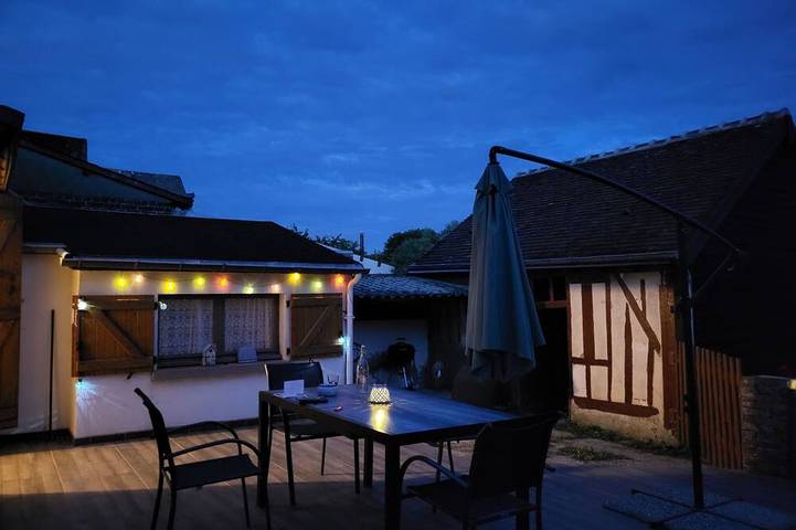 Location de vacances pour 8 personnes à La Bazoche-Gouet