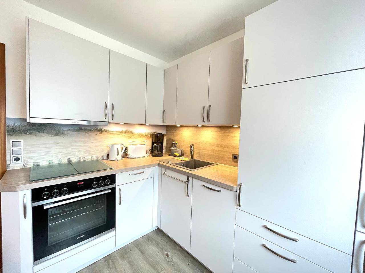 Ganze Wohnung, Komfortable Wohnung Svantje mit Terrasse und Privatparkplatz in Wenningstedt in Wenningstedt, Sylt