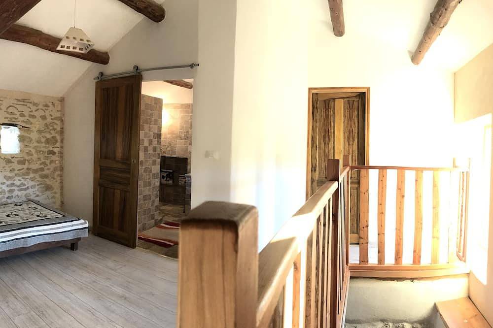Mas provençal (3 habitations indépendantes) dans un vignoble in Cavillargues, Région de Nîmes