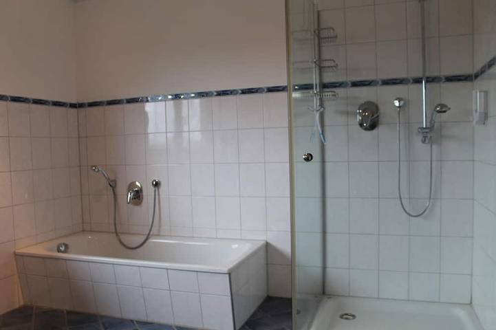 Ferienwohnung für 4 Personen, mit Whirlpool und Balkon in Münster - 4