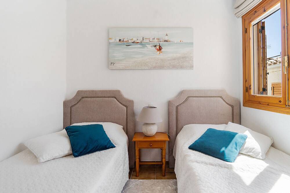 Apartamento entero, Condominio de dos dormitorios en Playa Flamenca in Playa Flamenca, Orihuela