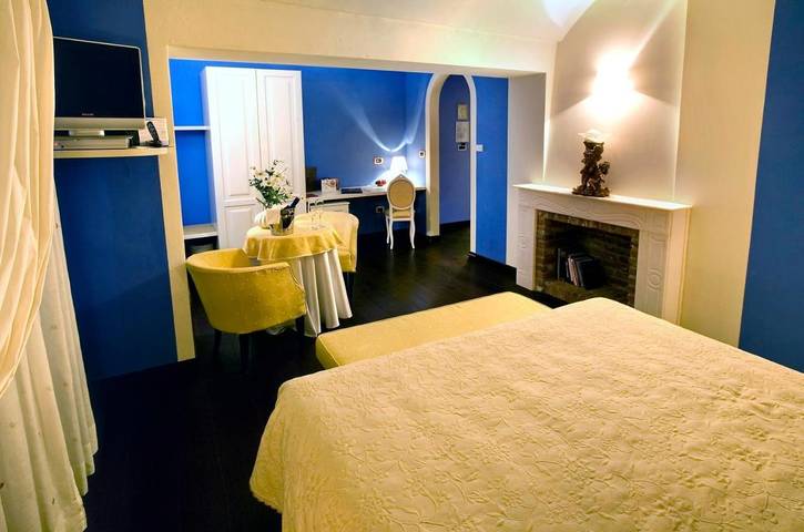 Hôtel pour 3 personnes, avec jacuzzi à Venaria Reale - 2