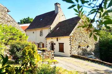 Gîte pour 8 personnes, avec terrasse et jardin, animaux acceptés à Dompierre-les-Églises