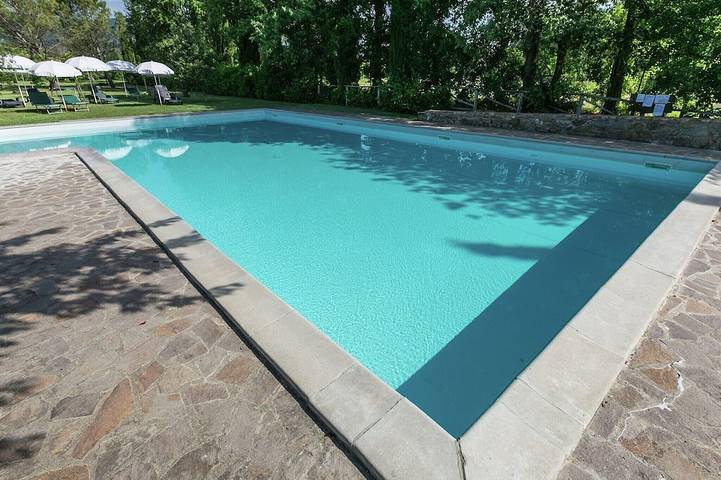 Ferienhaus für 5 Personen, mit Pool und Garten - 1