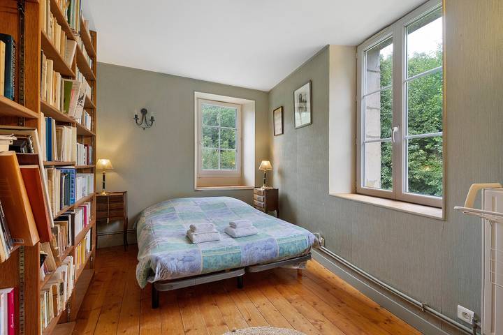 Gîte pour 10 personnes, avec Jardin dans Saint-Gerbold-des-Deux-Vallées, Région de Caen