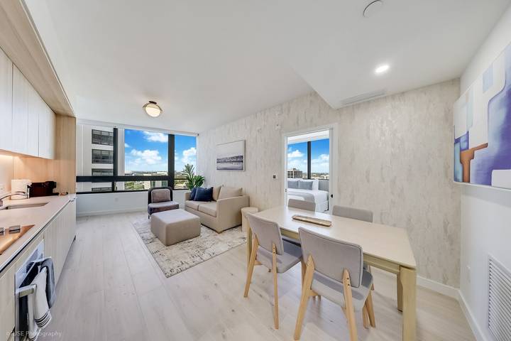 Ganze Wohnung, Ferienwohnung für 4 Personen mit Pool in Miami, Florida