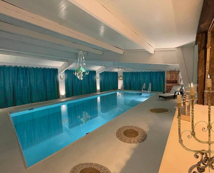 Gîte pour 2 personnes, avec Terrasse et Jardin ainsi que Piscine et Vue à Marais-Vernier (Eure) - 2