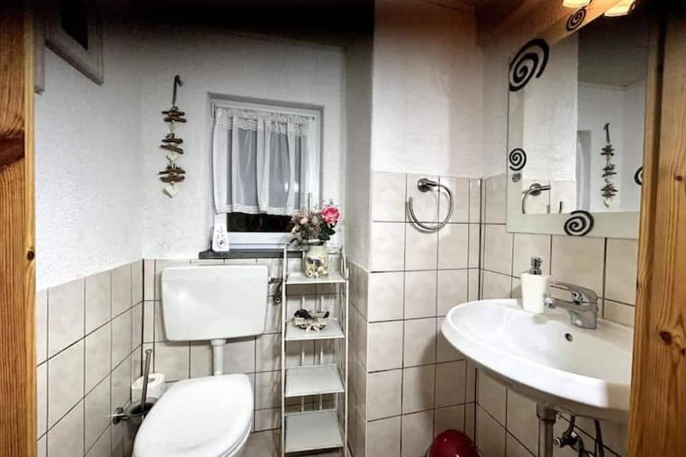 Ganze Wohnung, Rustikales Studio-Apartment Blockstube im Fh Selma in Großschönau, Zittauer Gebirge